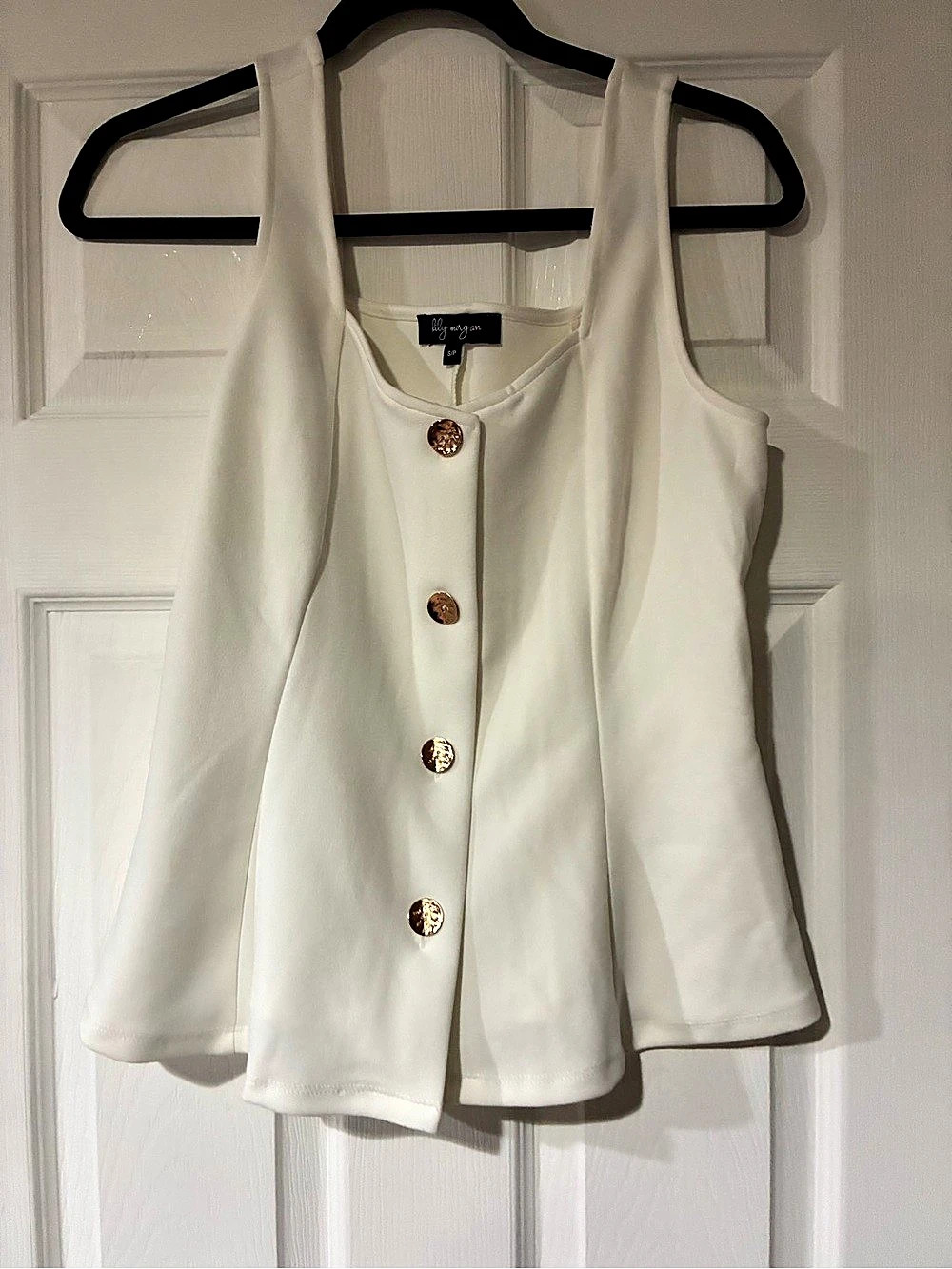 Button-Front White Tank Top Like New